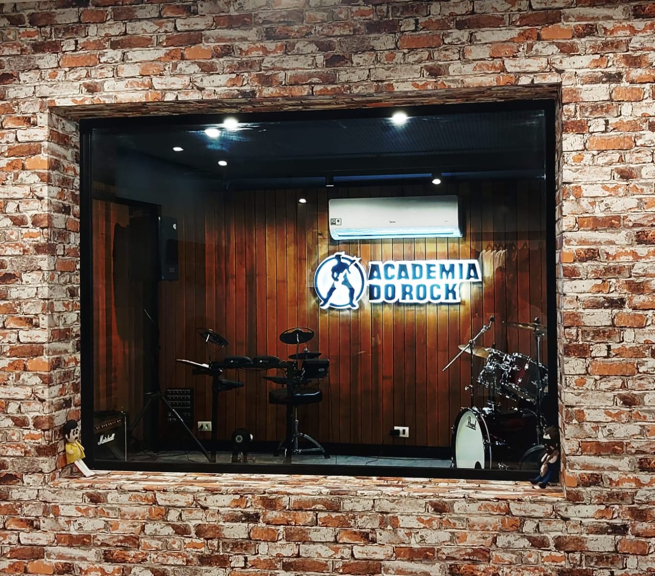 Janela acústica com vidro laminado