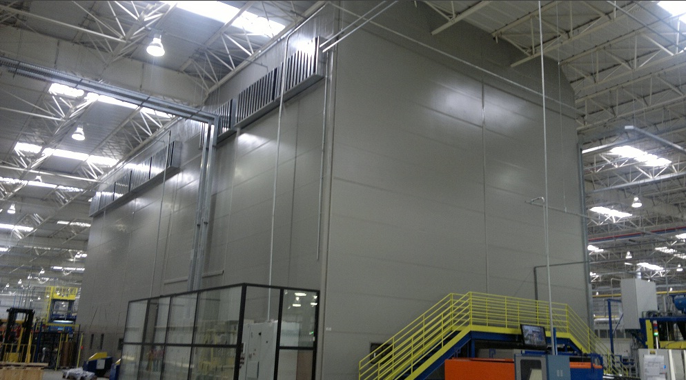 Painel sanduíche em construção modular